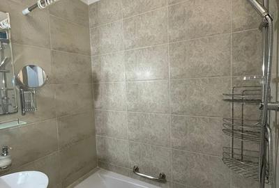 Apartament cu 3 camere decomandat în Dâmbovița - 1