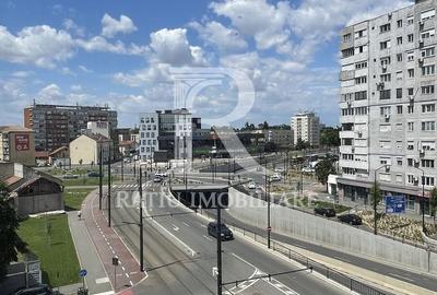 Apartament cu 2 camere decomandat în Cantemir