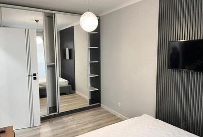 Apartament cu 3 camere semidecomandat în Central - 6