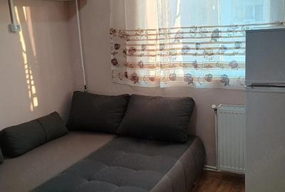 Garsonieră semidecomandată în Central - 1