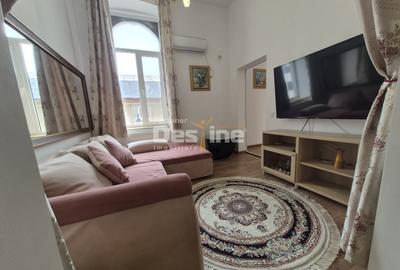 Apartament cu 3 camere decomandat, mobilat în Ultracentral