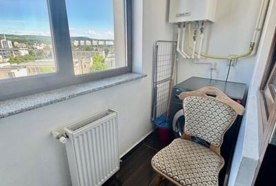 Apartament cu 2 camere decomandat în Palat - 4