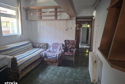 Casă cu 8 camere cu Teren 211 Mp în Mărășești - 2