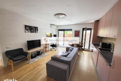 Apartament cu 2 camere semidecomandat în Grivița