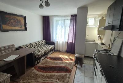 Apartament cu 2 camere decomandat în Central - 2