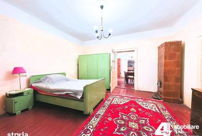 Casă cu 3 camere cu Teren 749 Mp în Central - 3