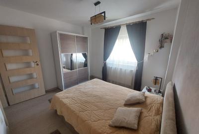 Apartament cu 3 camere decomandat în Central - 2