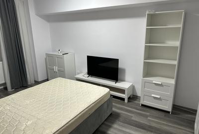 Garsonieră decomandată în Central - 7