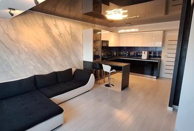 Apartament cu 3 camere în Piața Centrală - 1