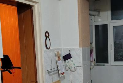 Apartament cu 3 camere decomandat în Sud - 5