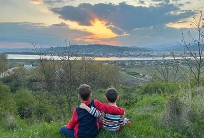 Casă cu 3 camere în Racovița