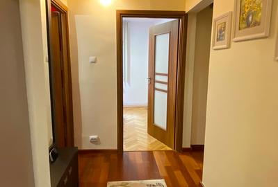 Apartament cu 3 camere decomandat în Zorilor - 8