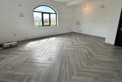 Casă cu 6 camere cu Canalizare în Nord-Est - 13