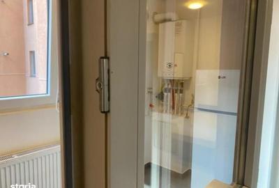 Apartament cu 2 camere semidecomandat în Roșu