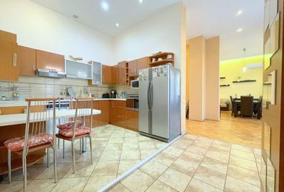 Apartament cu 3 camere semidecomandat, mobilat în Central - 5