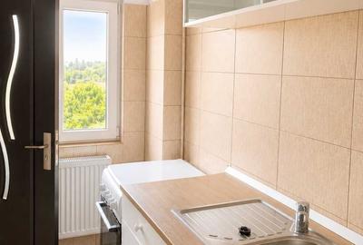 Garsonieră decomandată în Brâncoveanu
