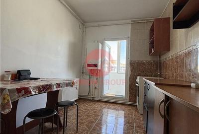 Apartament cu 3 camere în Stadion - 9