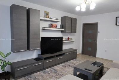 Apartament cu 3 camere decomandat în Scriitorilor