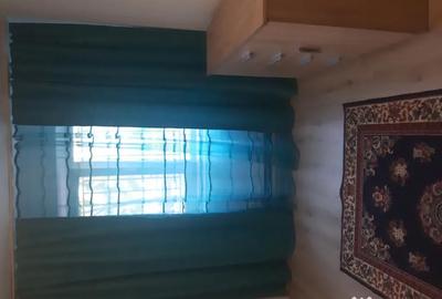 Apartament cu 3 camere semidecomandat în Tomis Nord