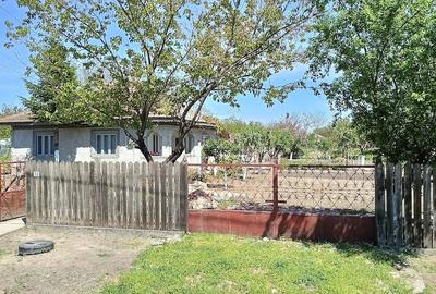 Casă cu 4 camere cu Teren 1350 Mp în Gheorghe Lazăr - 1