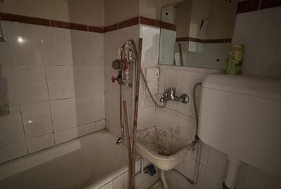 Garsonieră semidecomandată în Vest