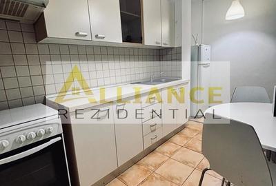 Apartament cu 3 camere decomandat în Tineretului