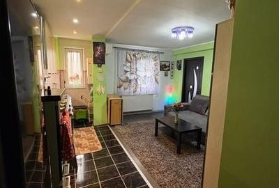 Apartament cu 2 camere în Coman