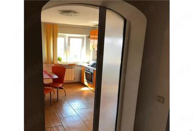 Apartament cu 3 camere decomandat în Central - 2
