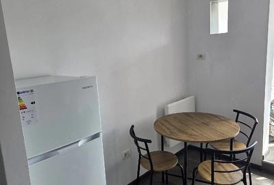 Apartament cu 2 camere decomandat în Central - 6