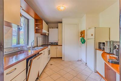 Casă individuală cu 7 camere cu Teren 800 Mp în Exterior Est - 3