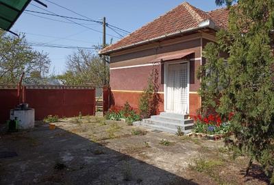 Casă cu 4 camere în Cermei - 2