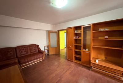 Apartament cu 3 camere decomandat în Decebal - 1