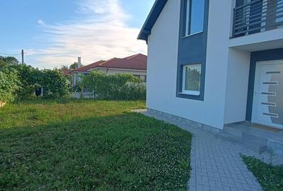 Casă individuală cu 4 camere cu Garaj în Satu Nou de Jos - 2