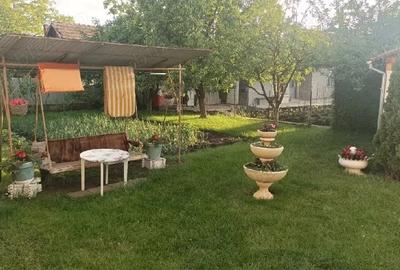 Casă cu 3 camere cu Teren 500 Mp în Central