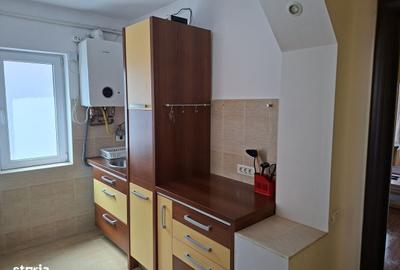Apartament cu 2 camere în Centrul Civic