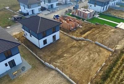 Casă cu 4 camere în Săliște - 4
