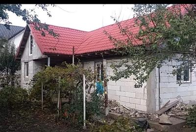 Casă cu 2 camere în Central - 2