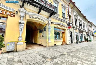 Spațiu comercial, de 37 mp, în Central