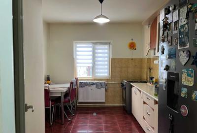 Apartament cu 2 camere decomandat în Central - 1