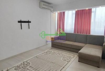 Apartament cu 3 camere semidecomandat, mobilat în Târgu Cucu