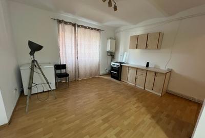 Apartament cu 2 camere în Ultracentral