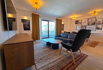 Apartament cu 4 camere decomandat, mobilat în Decebal