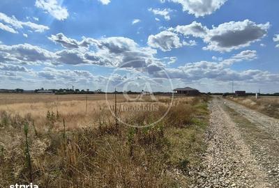 Teren de 520 mp, în Sântandrei