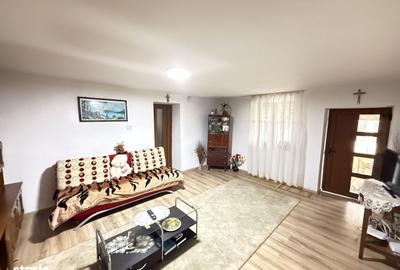 Casă cu 2 camere în Horia