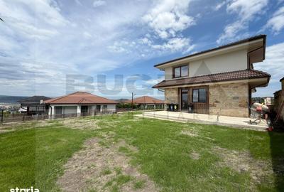 Casă cu 4 camere cu Teren 450 Mp în Apahida