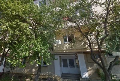 Apartament cu 3 camere în Târgu Neamț - 1
