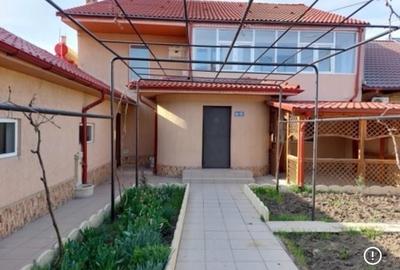 Casă cu 4 camere în Central - 3