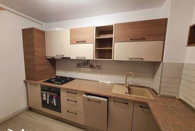 Apartament cu 2 camere decomandat în Libertății - 3