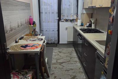 Apartament cu 2 camere decomandat în Galata - 1