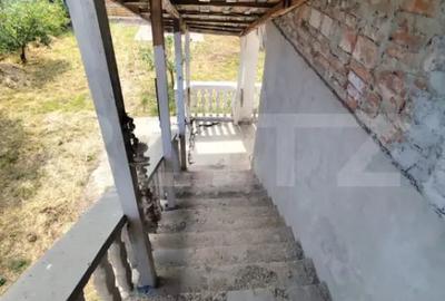 Casă cu 5 camere cu Teren 1140 Mp în Tomești - 3